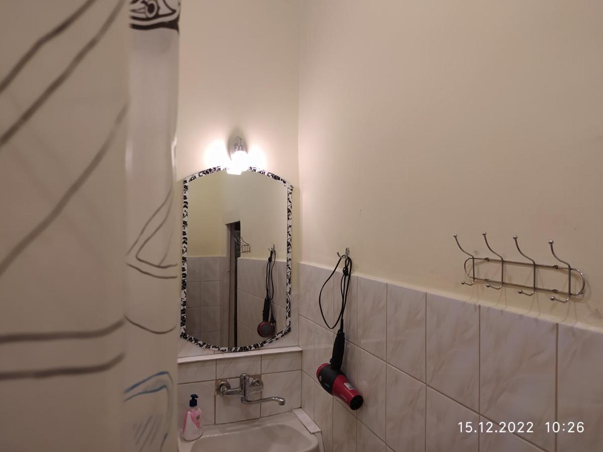 Apartment On Rynok Square Lviv Eksteriør bilde