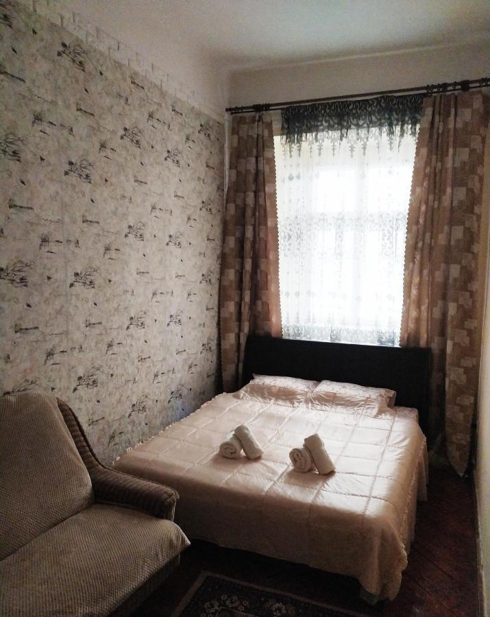 Apartment On Rynok Square Lviv Eksteriør bilde